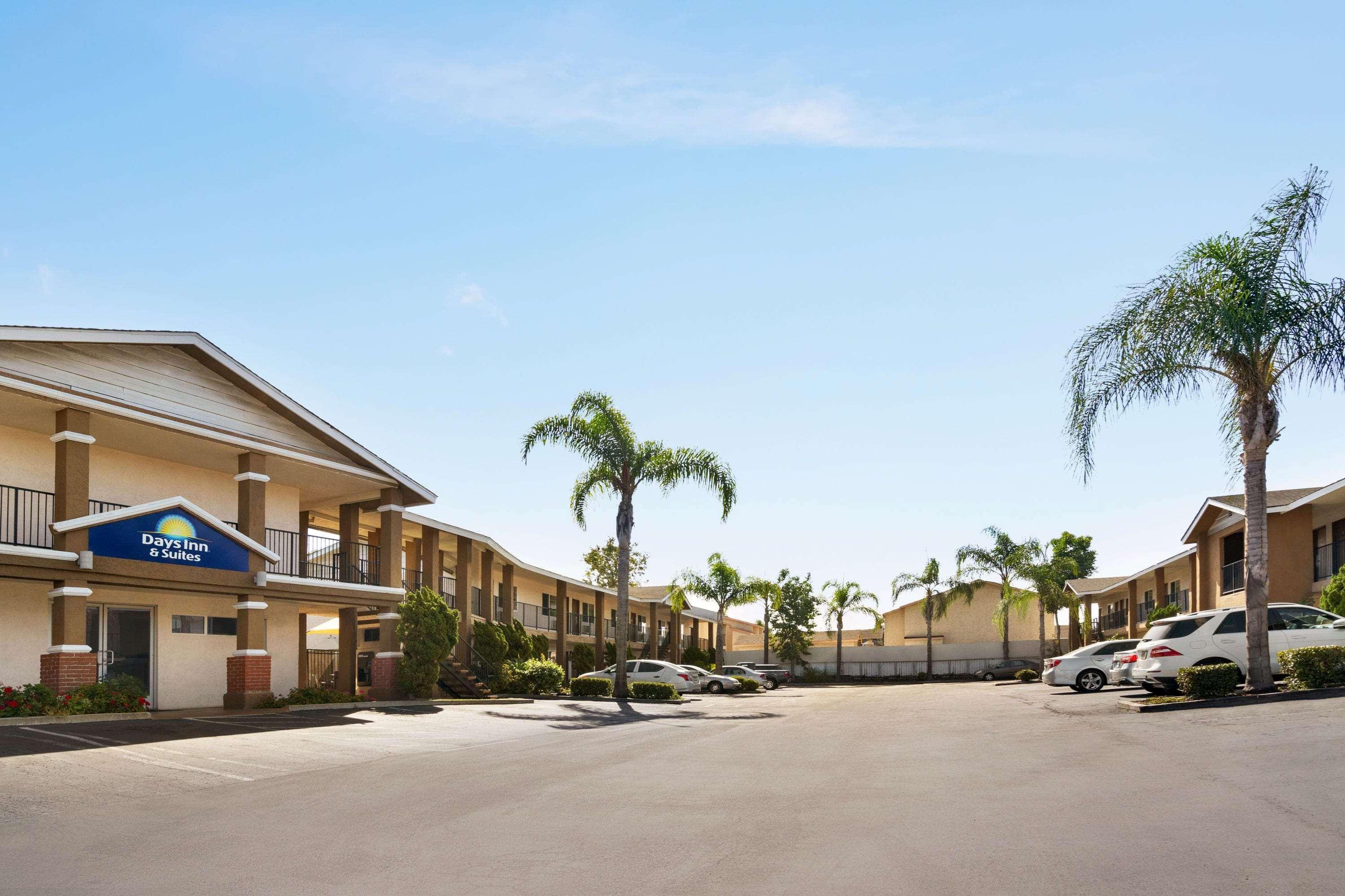 Days Inn & Suites Sdsu - La Mesa - San Diego Buitenkant foto