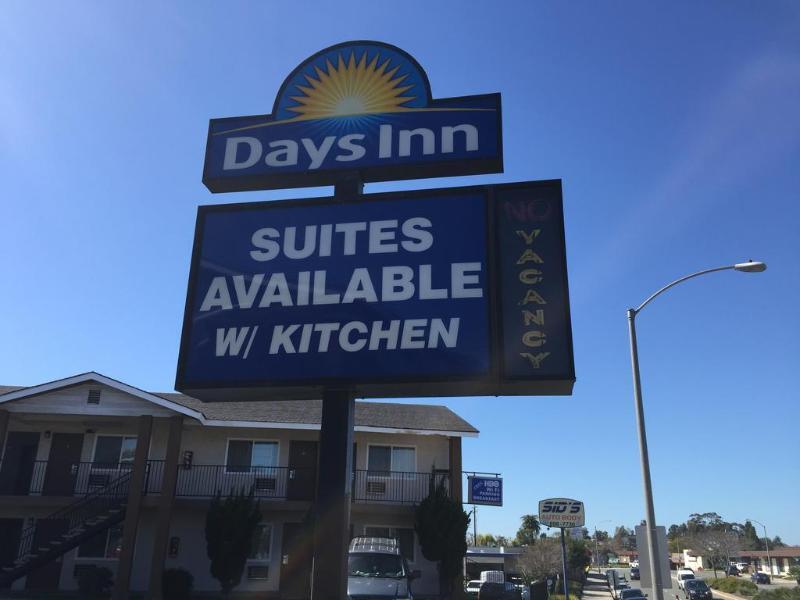Days Inn & Suites Sdsu - La Mesa - San Diego Buitenkant foto